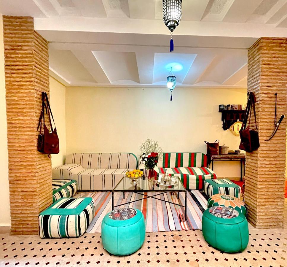 Riad Les Miroirs Marrakesh Exterior photo