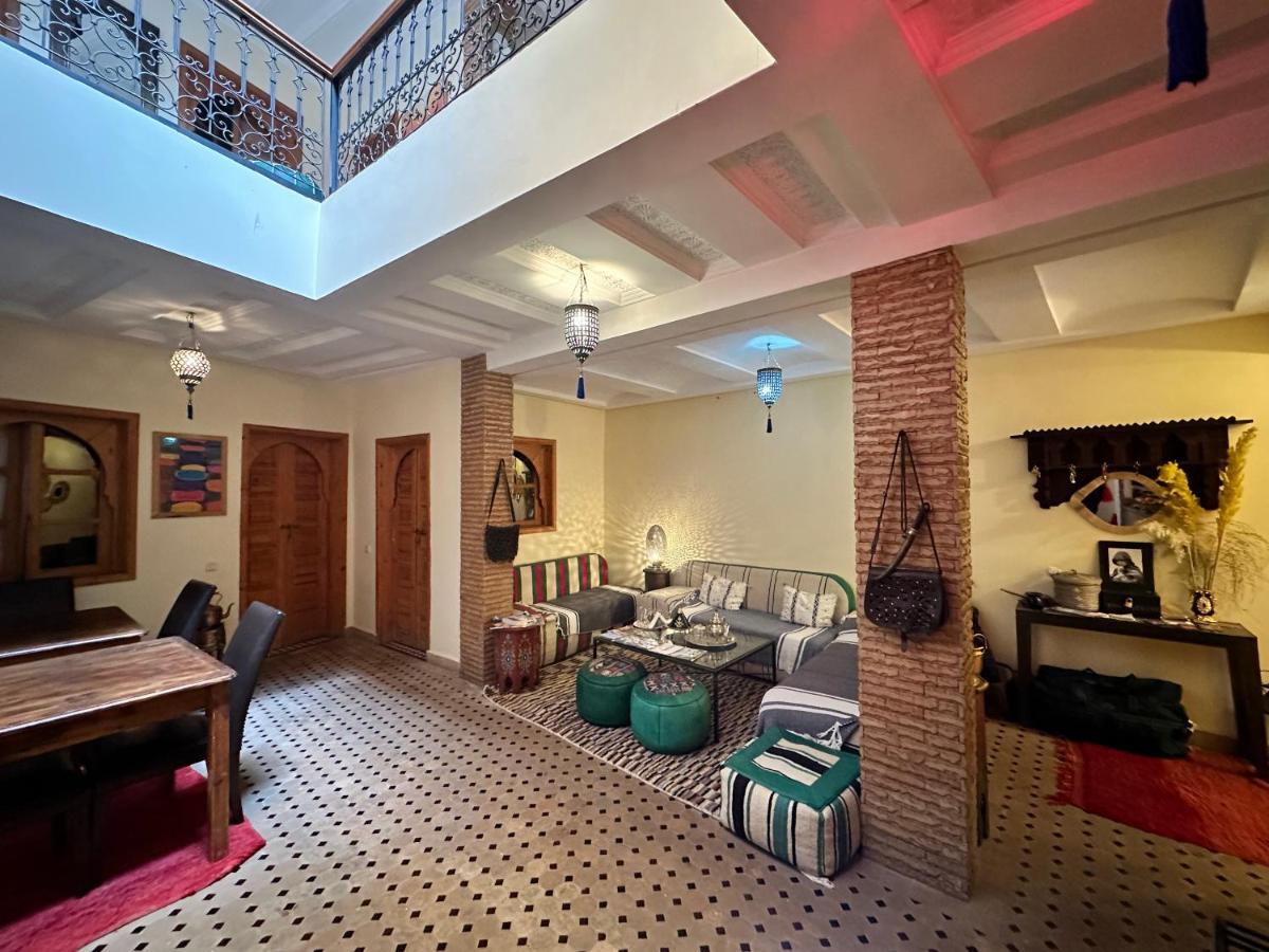 Riad Les Miroirs Marrakesh Exterior photo